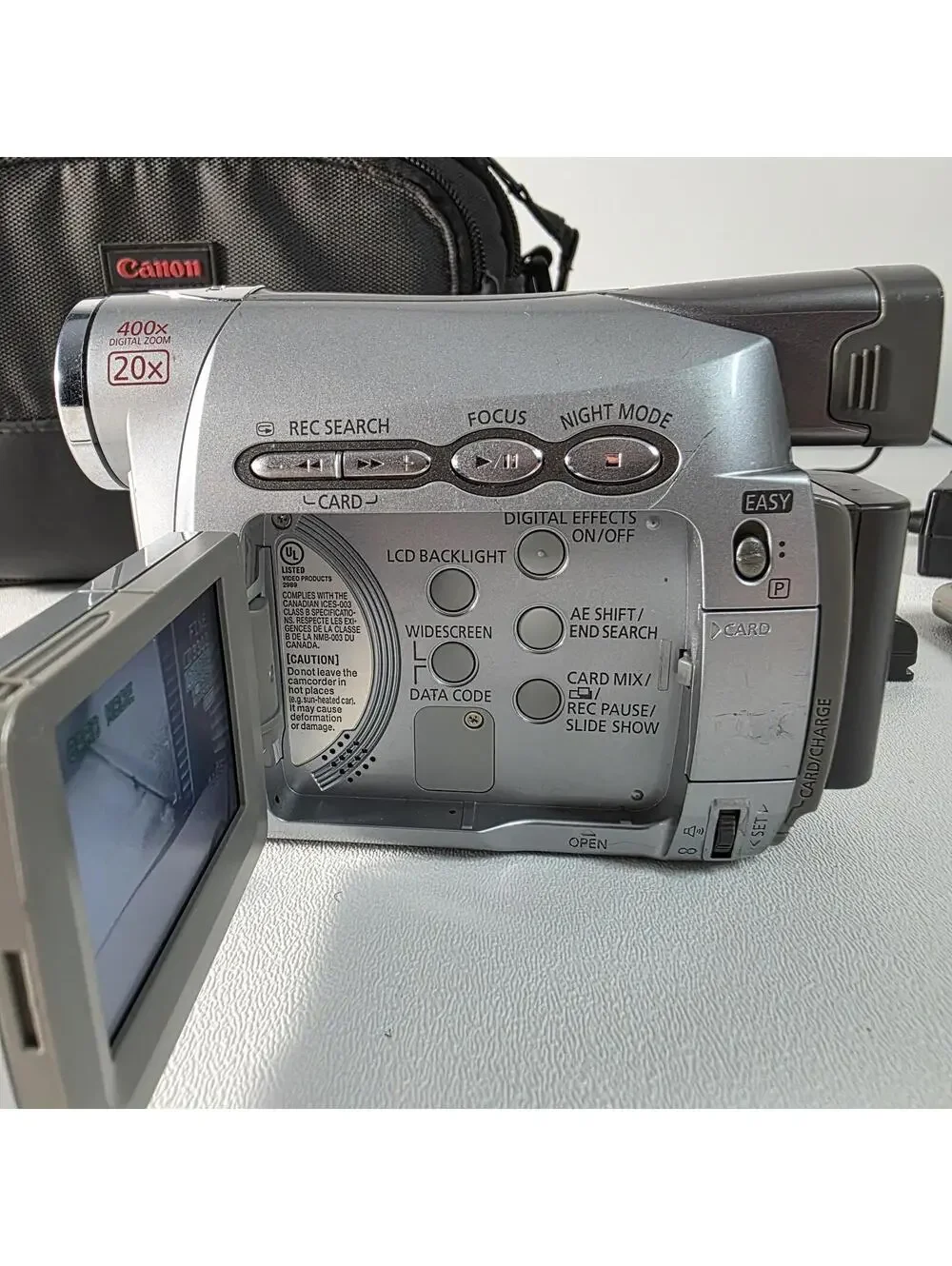 Canon ZR200 Mini Digital DV Camcorder Camera Bundle Works But... - PARTS REPAIR